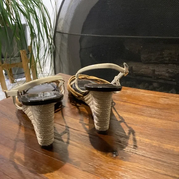 Tory Burch Multi-Strap Esppadrille Wedge Sandals Cantucci-Light Cream Size 7 - Picture 5 of 9